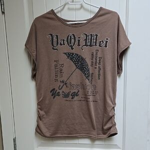 Tan Brown And Black Graphic Relaxed Short Sleeve Tee Umbrella Fashion